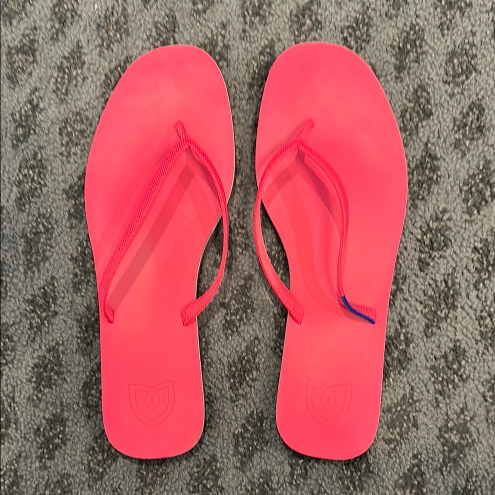 Rothy’s Vibrant Pink Flip-Flops